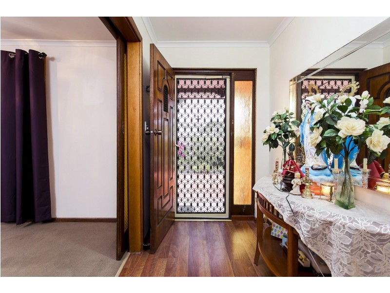 9 McCartney Street, Morphett Vale SA 5162
