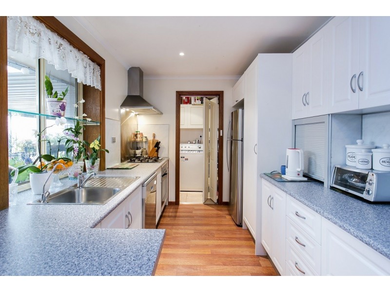 9 McCartney Street, Morphett Vale SA 5162