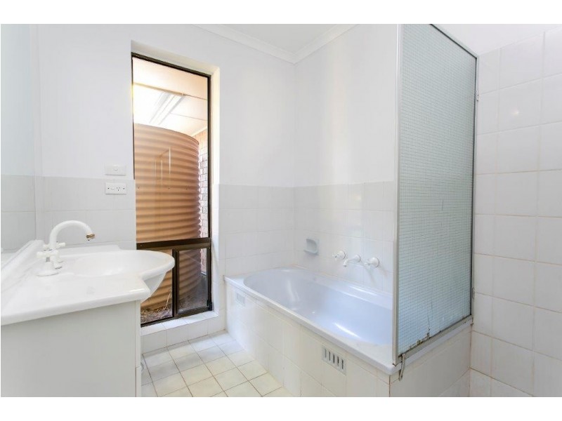 19 Surreyville Grove, Old Reynella SA 5161