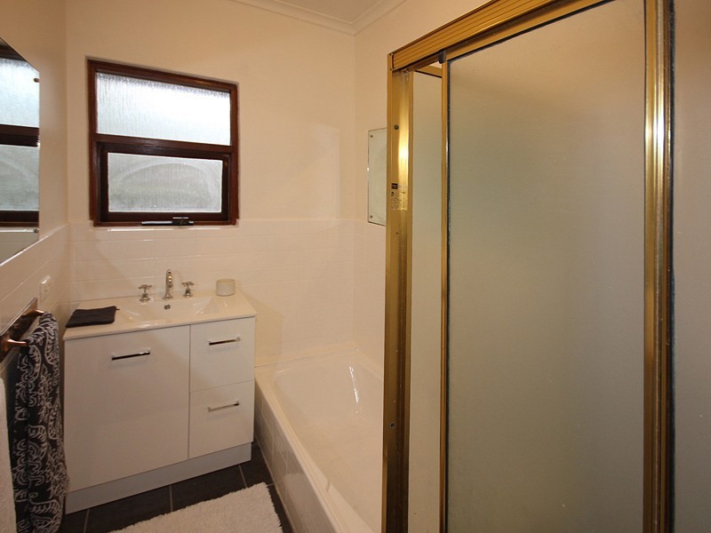 1A Memford Way, Flagstaff Hill SA 5159