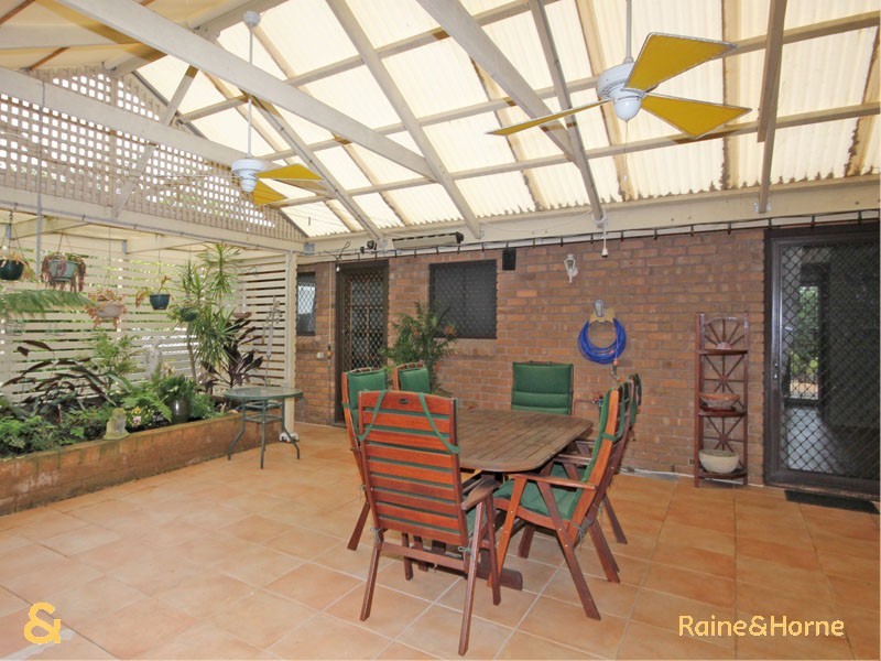 3 Ween Avenue, Happy Valley SA 5159