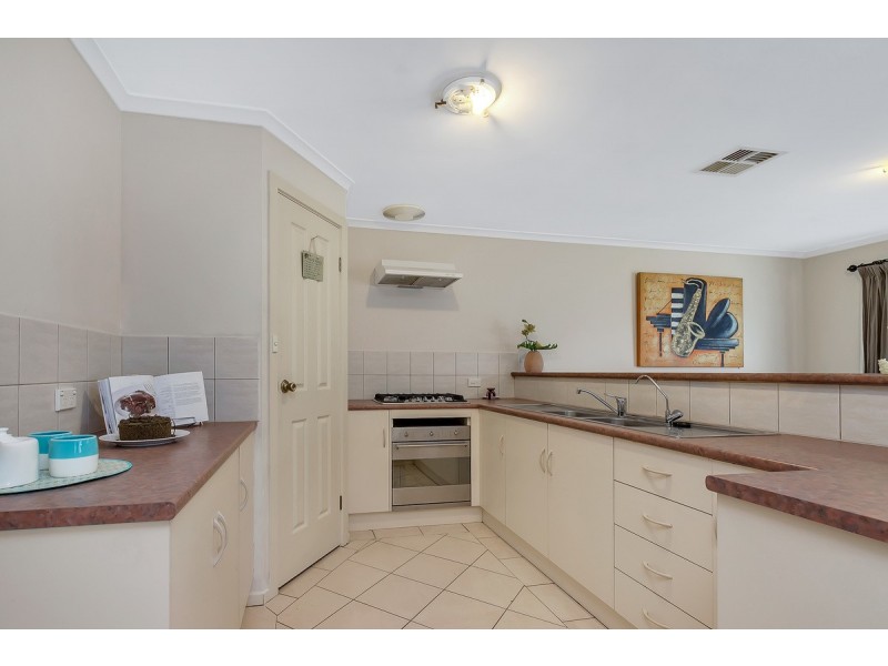 36 Mullen Close, Woodcroft SA 5162