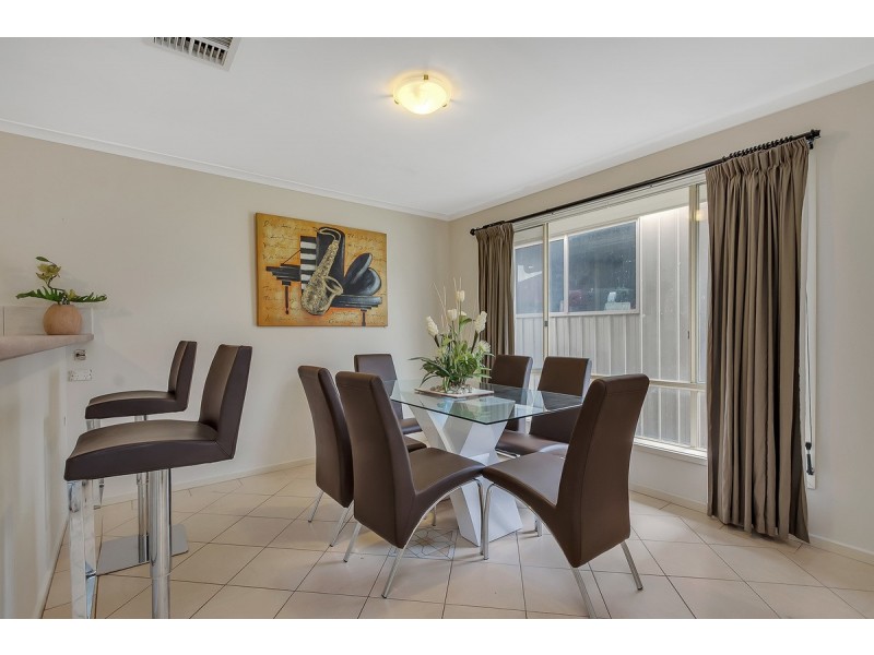 36 Mullen Close, Woodcroft SA 5162