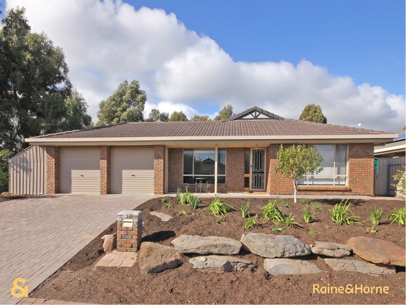 10 Mori Street, Woodcroft SA 5162