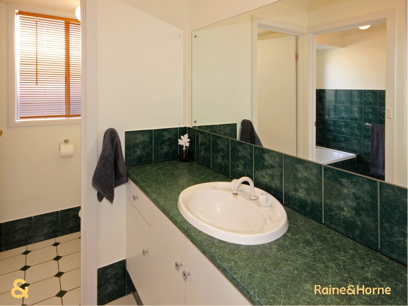 10 Mori Street, Woodcroft SA 5162