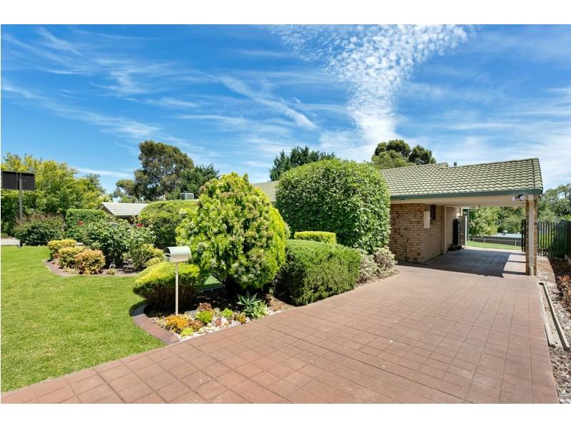 14 Garnet Crescent, Flagstaff Hill SA 5159
