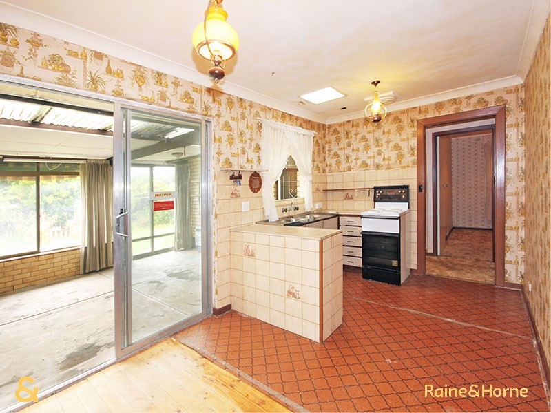 21 Suffolk Drive, Morphett Vale SA 5162