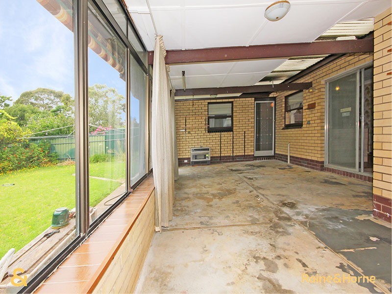 21 Suffolk Drive, Morphett Vale SA 5162