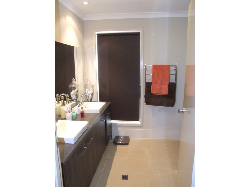 6 Clement Grove, Burton SA 5110