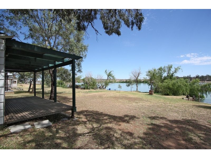 Lot 9 East Front Rd, Mannum SA 5238