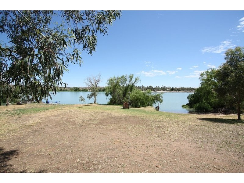 Lot 9 East Front Rd, Mannum SA 5238