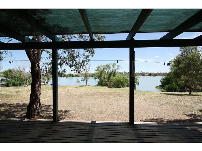 Lot 9 East Front Rd, Mannum SA 5238