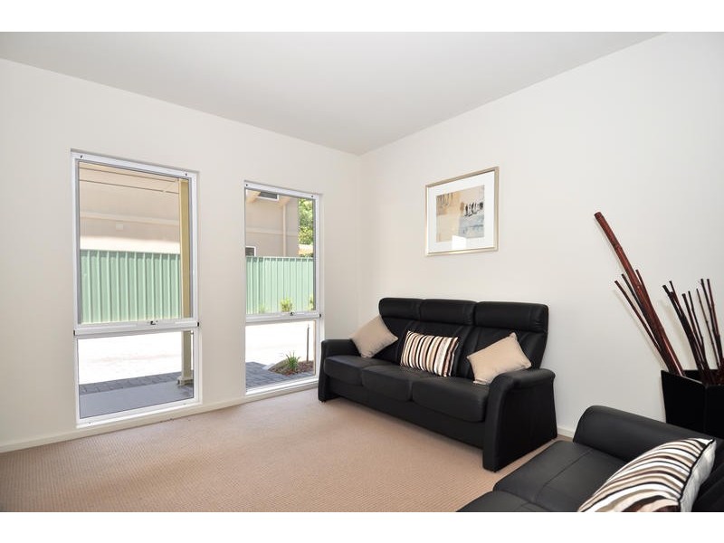 24 Kennedy Street, St Agnes SA 5097