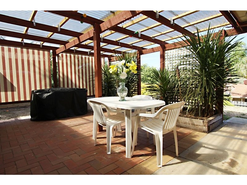 5 Grasslands Court, Wynn Vale SA 5127