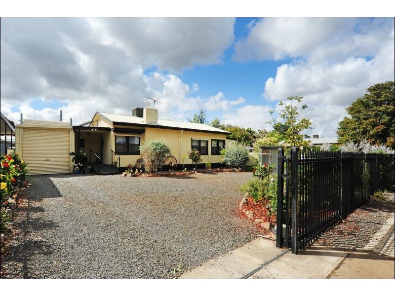 20 McKenzie Road, Elizabeth Downs SA 5113