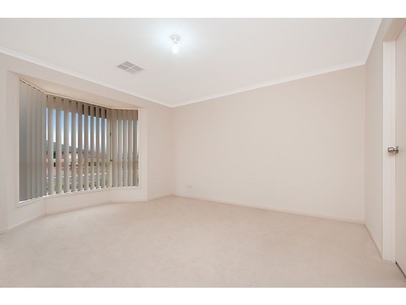 150 President Avenue, Andrews Farm SA 5114