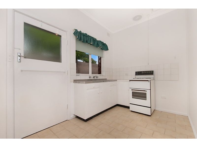 2/2 Old Street, Prospect SA 5082