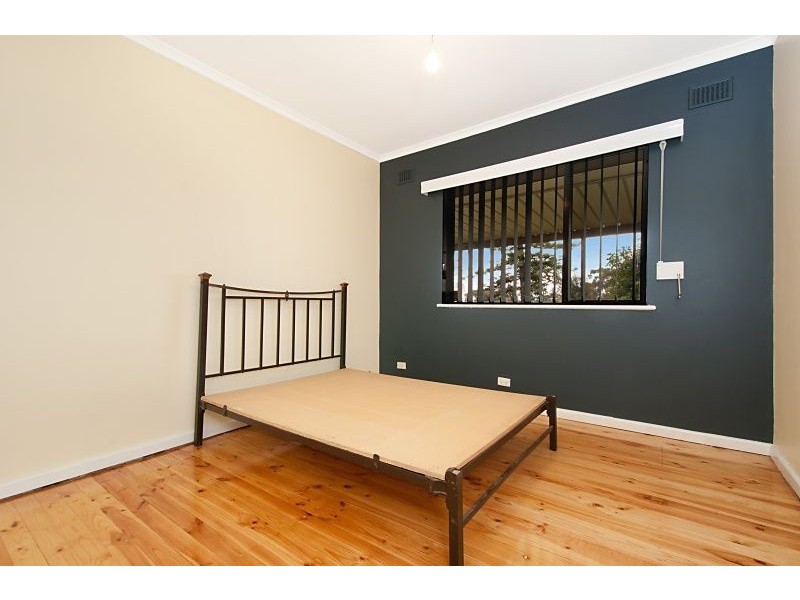 4 Allen Drive, Para Hills SA 5096