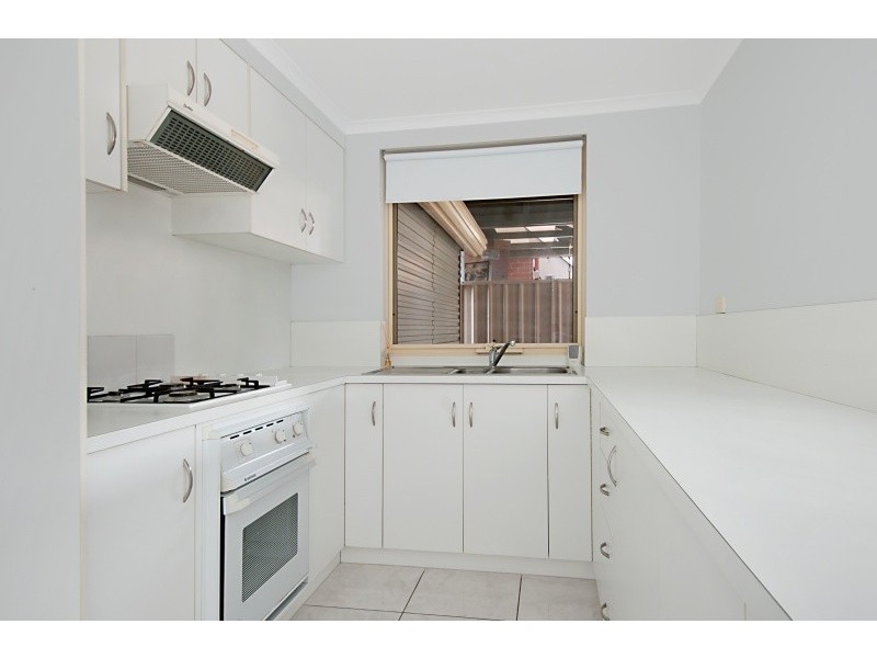 2/1 Francis Ridley Cct, Brompton SA 5007