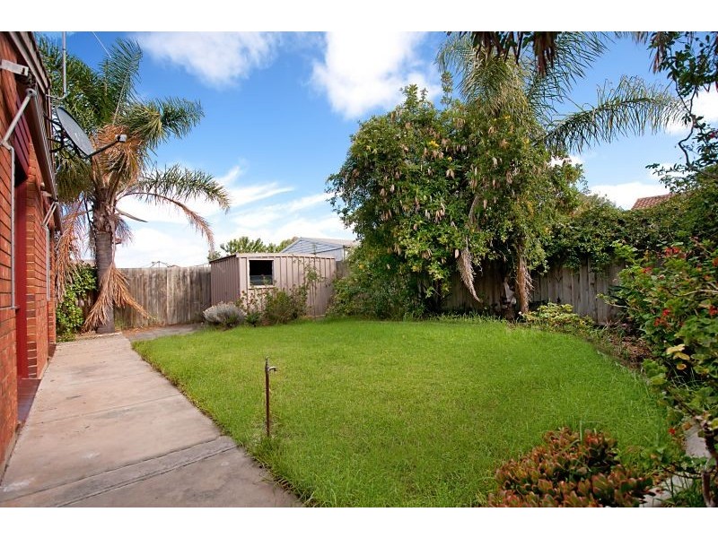 8 Mary Ann Street, West Lakes SA 5021