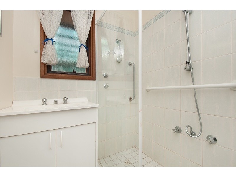 8 Mary Ann Street, West Lakes SA 5021