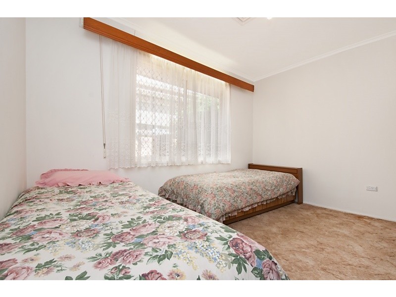 2 Jennifer Drive, Morphett Vale SA 5162