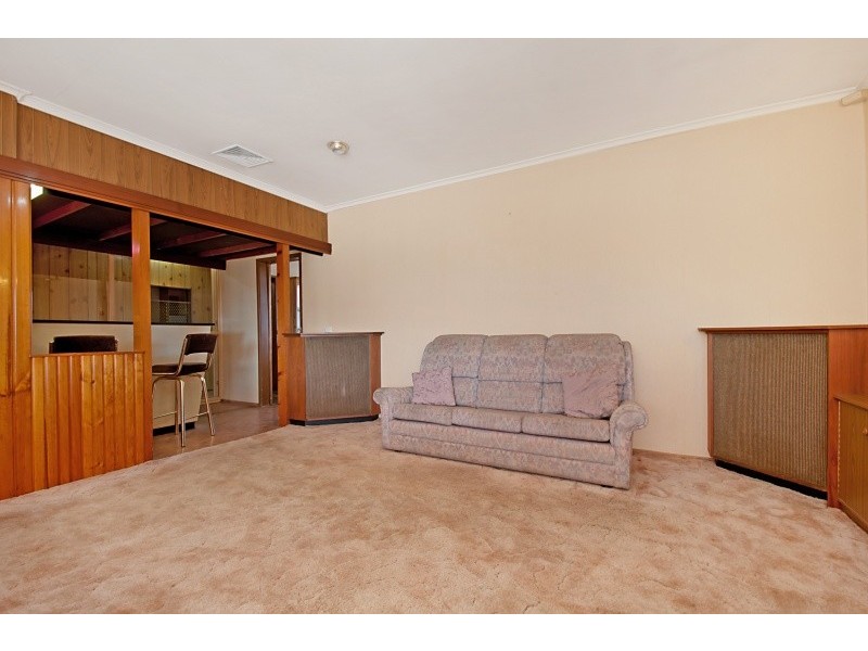 2 Jennifer Drive, Morphett Vale SA 5162
