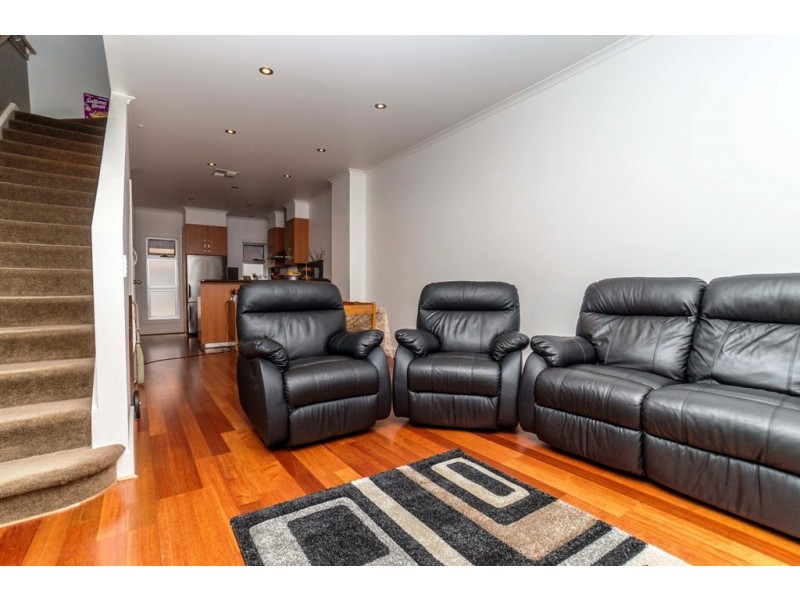 6/112 Gilbert Street, Adelaide SA 5000