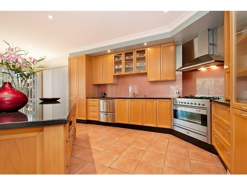 16 St. James Boulevard, Brompton SA 5007