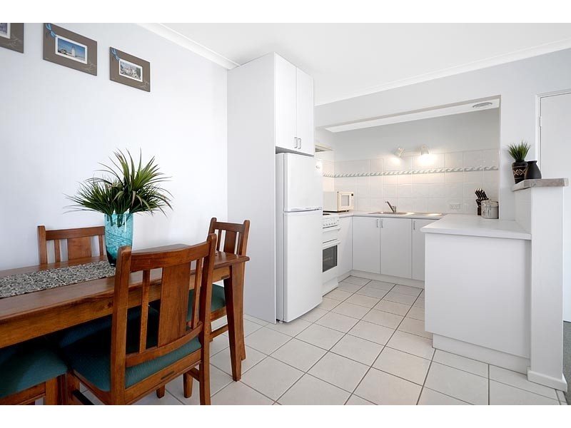 8/3-5 Waratah Street, Cronulla NSW 2230