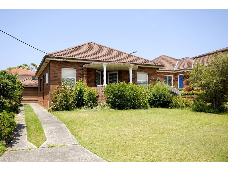 12 Lucas Street, Cronulla NSW 2230