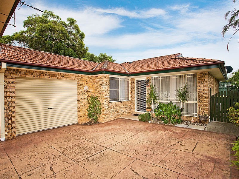 2/41 Drake Avenue, Caringbah NSW 2229