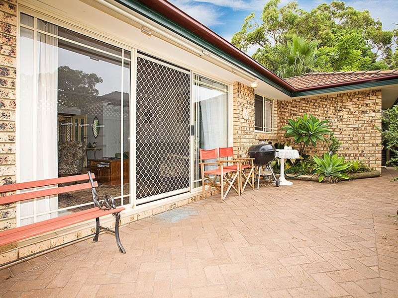 2/41 Drake Avenue, Caringbah NSW 2229