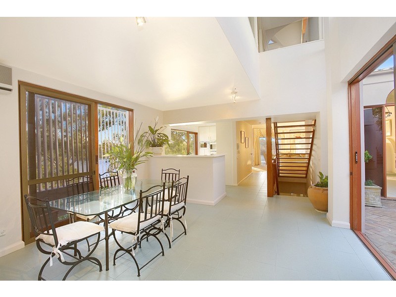 2 Ilma Avenue, Kangaroo Point NSW 2224