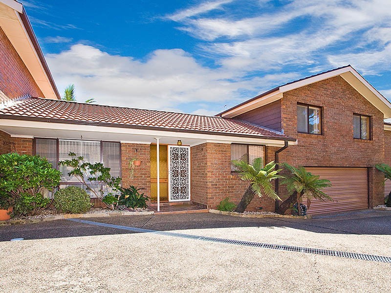 3/16-18 Jacaranda Road, Caringbah NSW 2229