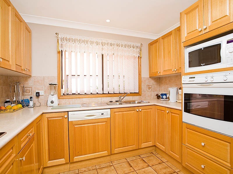 3/16-18 Jacaranda Road, Caringbah NSW 2229