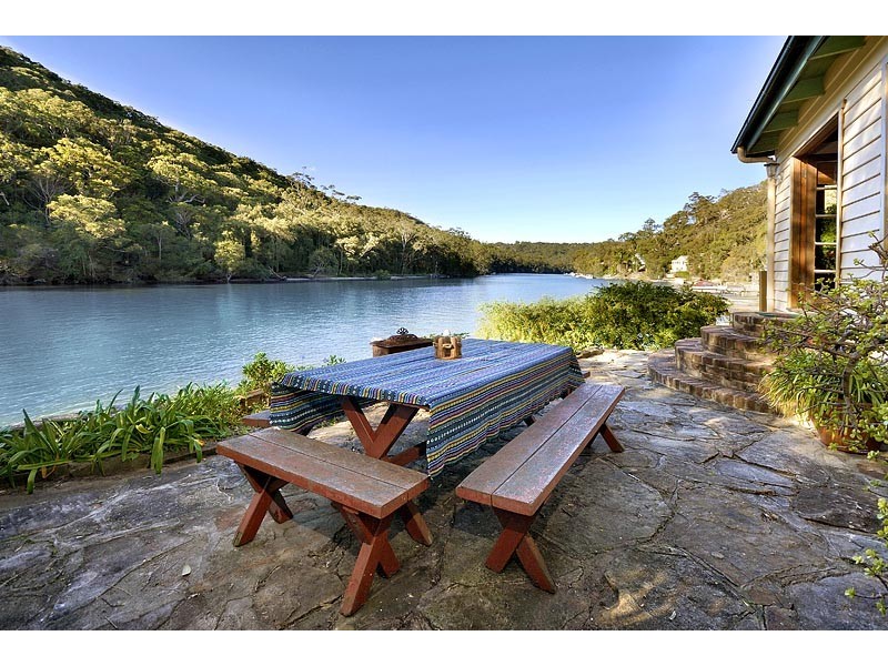 271 Prince Edward Park Road, Woronora NSW 2232