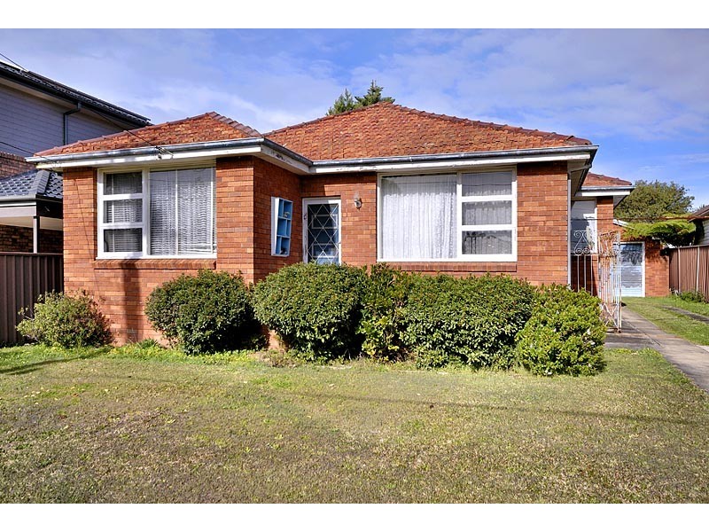 40 Raleigh Avenue, Caringbah NSW 2229