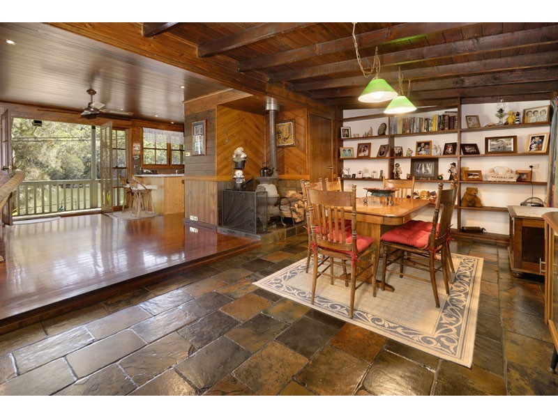 243 Prince Edward Park Rd, Woronora NSW 2232