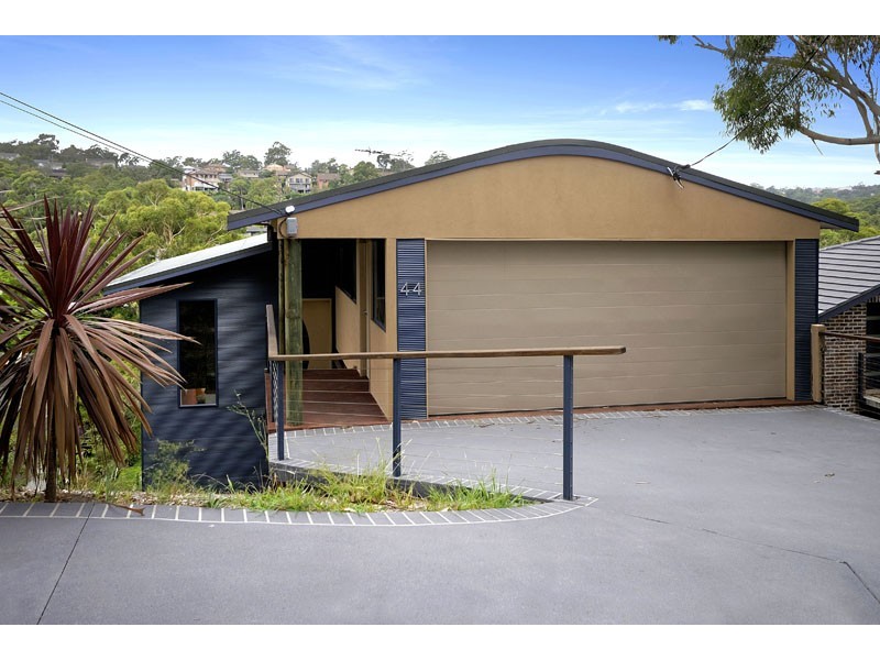 44 Loves Ave, Oyster Bay NSW 2225