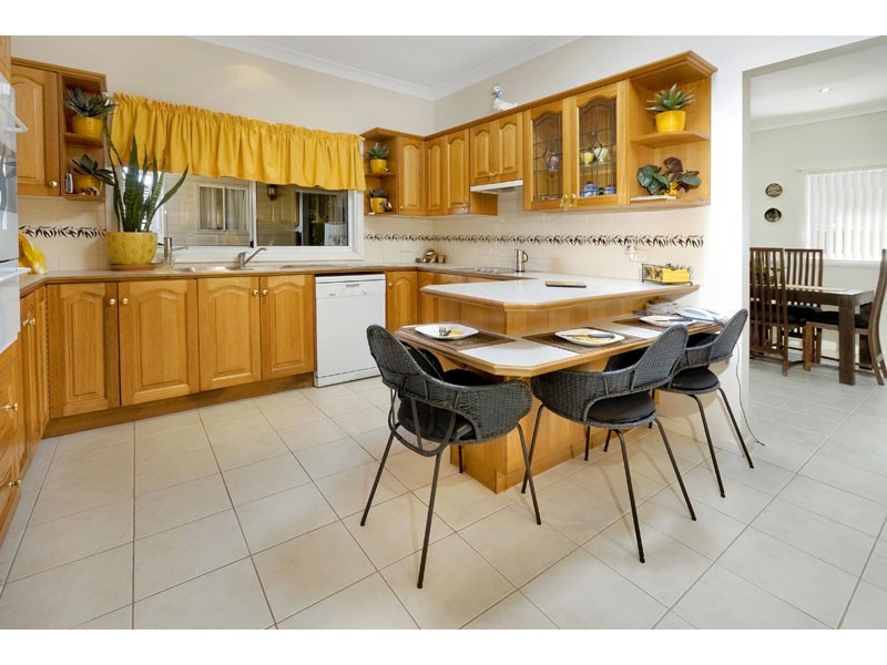 11 Glandore Street, Woolooware NSW 2230