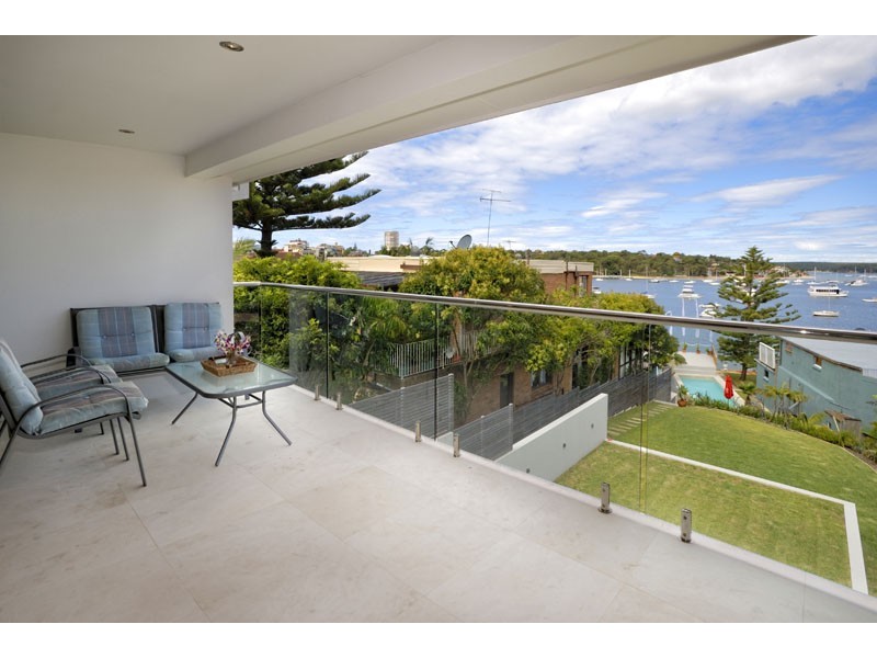2/16 Dodson Ave, Cronulla NSW 2230