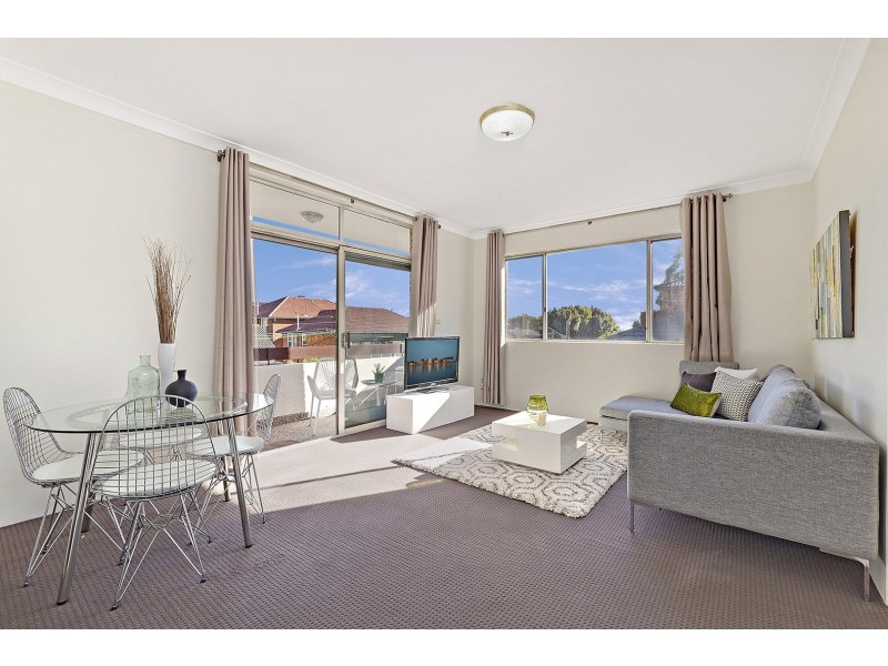 3/23 Elizabeth Street (Cnr Orpington St), Ashfield NSW 2131