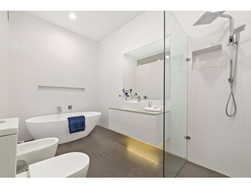 106 Elswick Street, Leichhardt NSW 2040