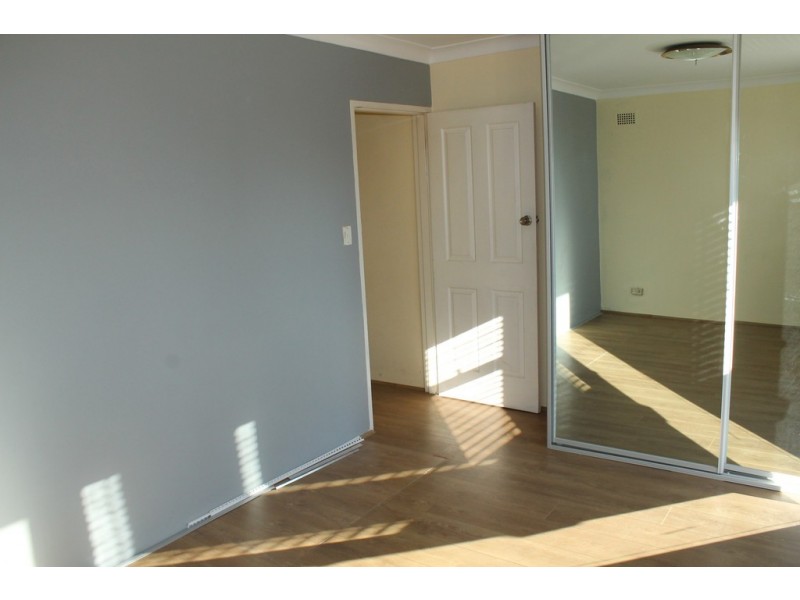 10/8 Fourth Avenue, Campsie NSW 2194