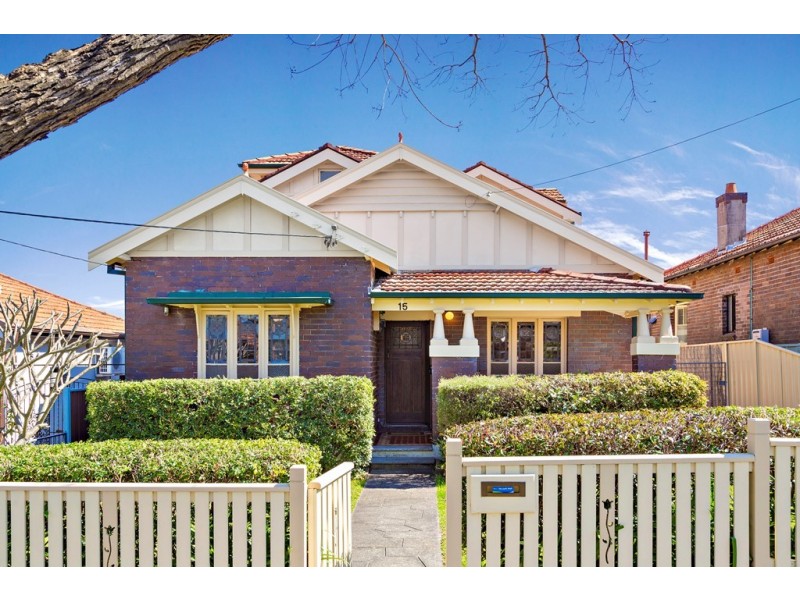 15 Holmwood Avenue, Strathfield South NSW 2136