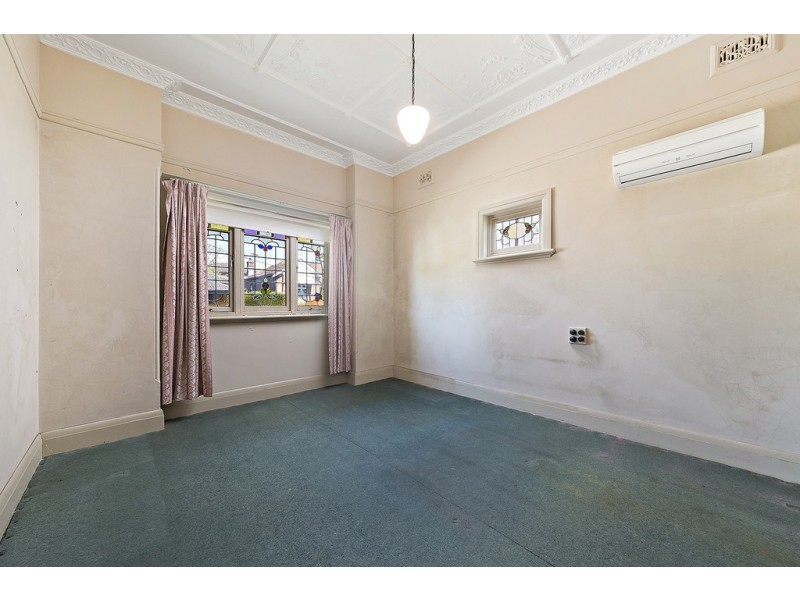 6 Wallace Street, Ashfield NSW 2131