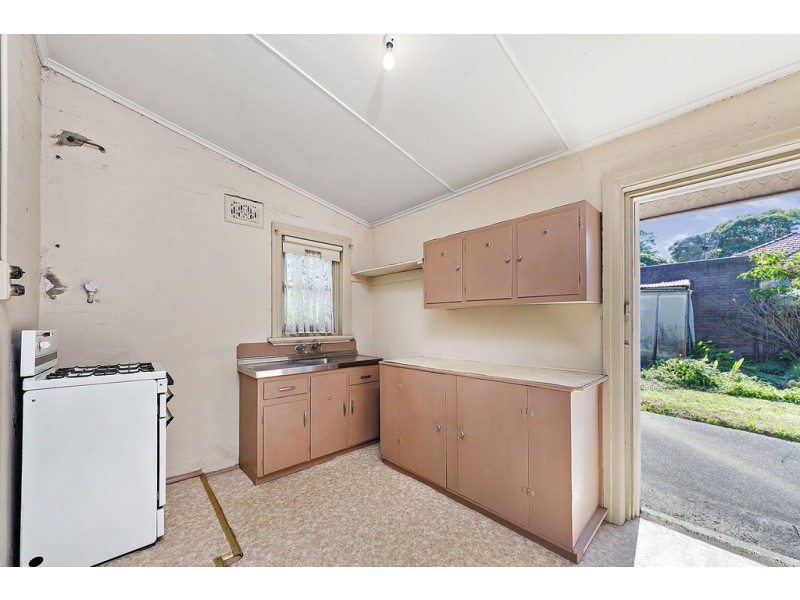 6 Wallace Street, Ashfield NSW 2131