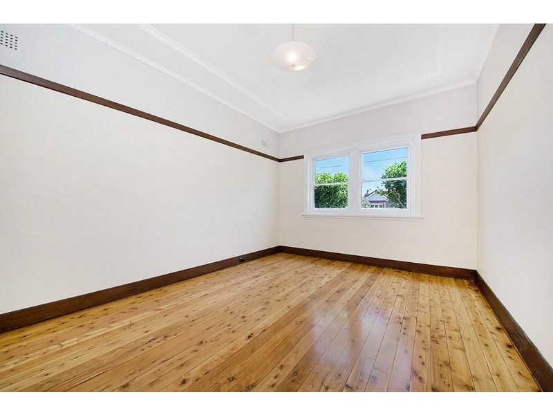 30 Lang Street, Croydon NSW 2132