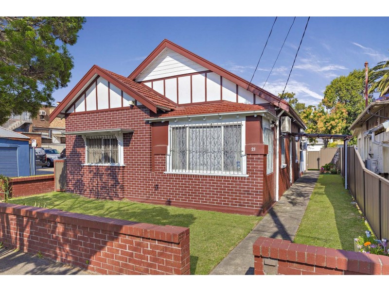21 Earle Avenue, Ashfield NSW 2131